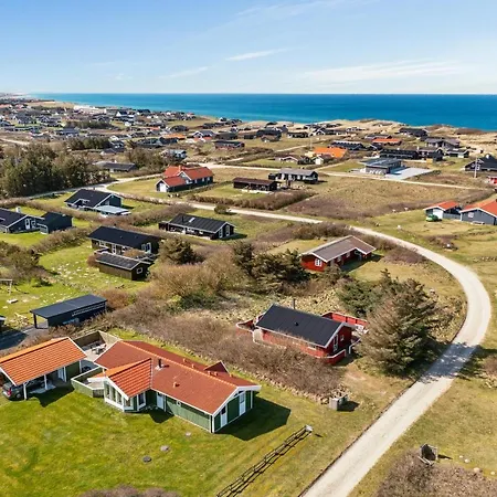 Holiday home Lovely, Authentic 350 Meters From The *